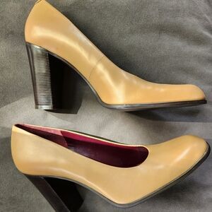 Nine West Tan High Heel Pumps, NWOT